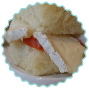 mini, sandwich, tomate, queso brie